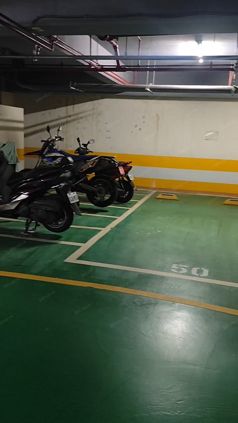 南港興華路三鐵首馥大樓B2大車位可短租3個月一期以租代售 - Image 1