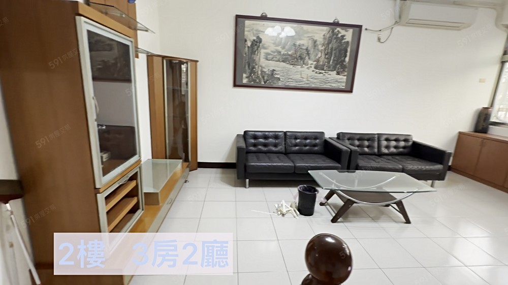 板橋區大觀路一段二+三樓共68坪台藝大旁 - Image 1