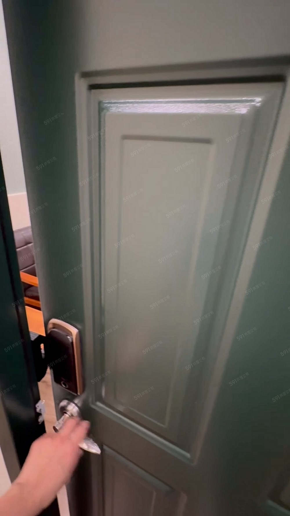 東區近LaLaPort全新整修/獨洗獨曬大套房、ㄧ房一廳 - Image 1