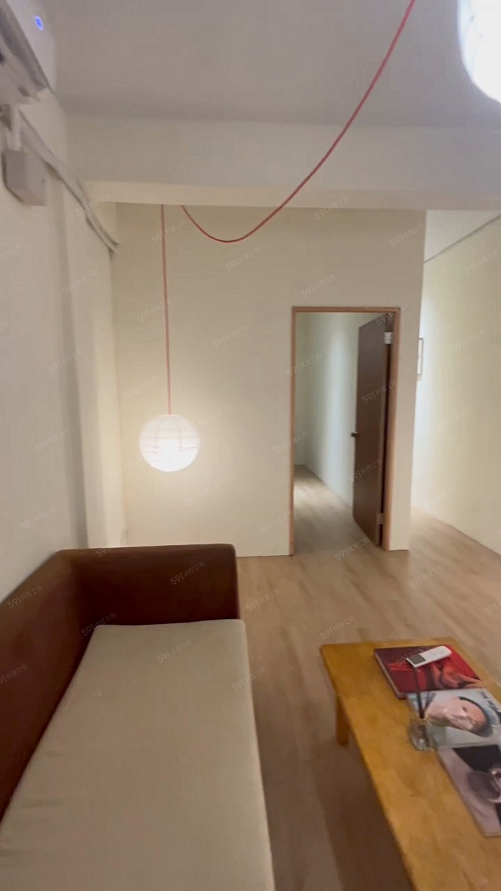 三重國小/可報稅租補入籍可寵/裝潢新格局方正空間大/家具齊全 - Image 1