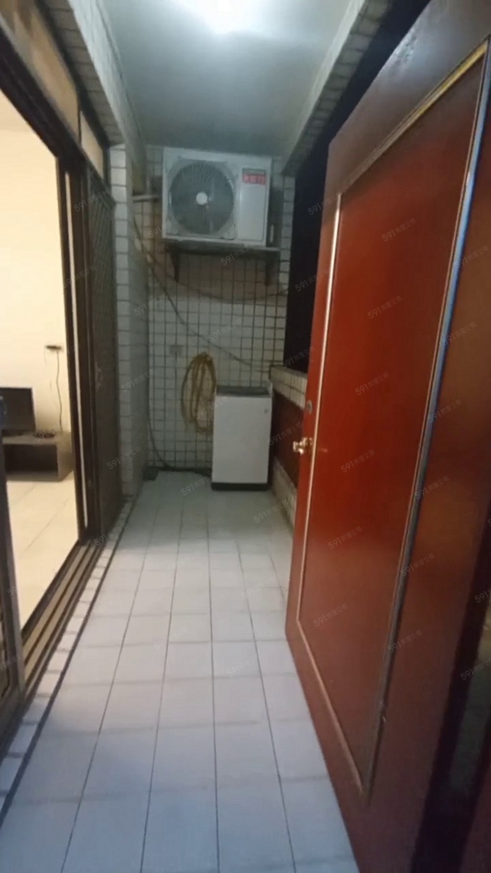 😱有天理嗎！？💰超便宜住竹北縣政十街超便利陽台大套房！ - Image 1