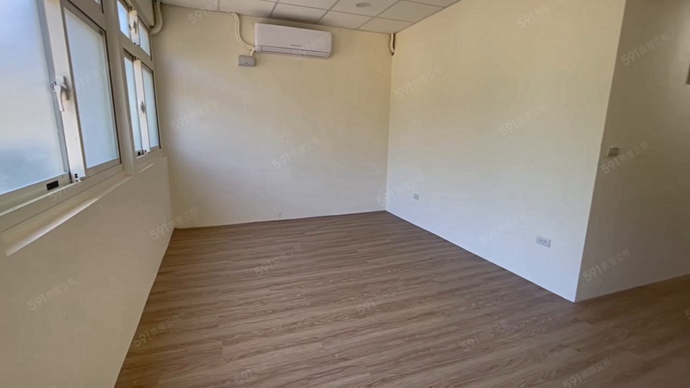 思賢國小永久棟距3房前後採光可以租補入戶籍 - Image 1