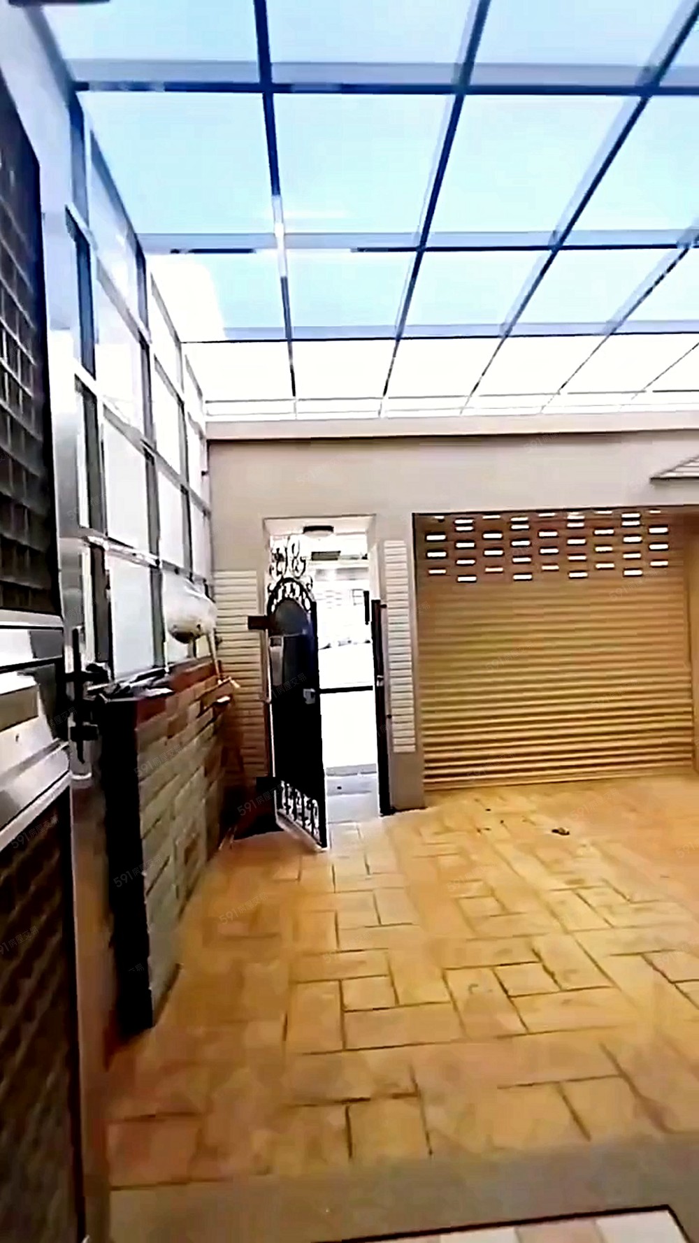 沙鹿國道一號交流道/可寵/1F-4F透天4房/可租補 - Image 1