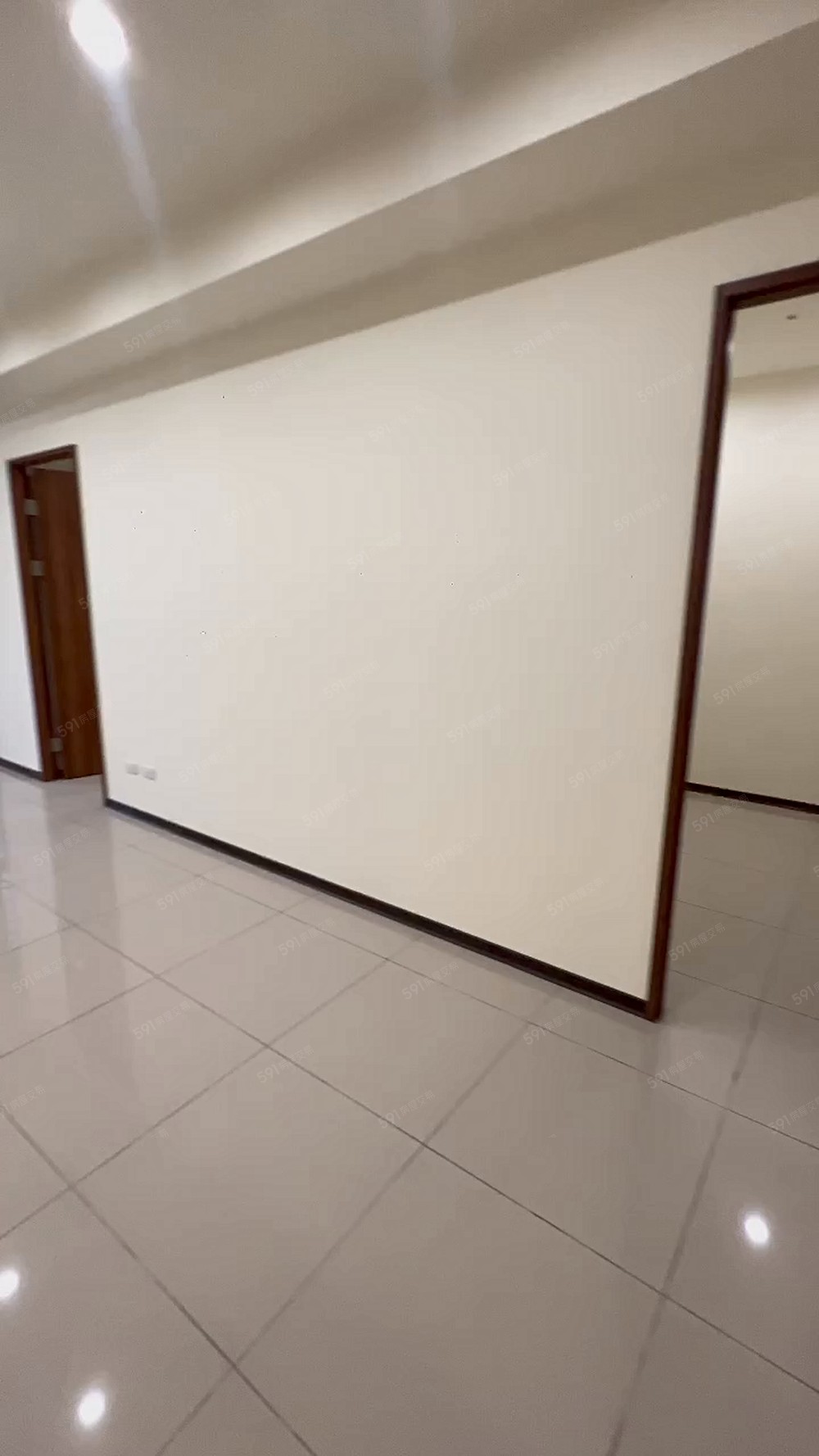 海樂地全新打造3房兩廳兩衛採光明亮寵物友善 - Image 1