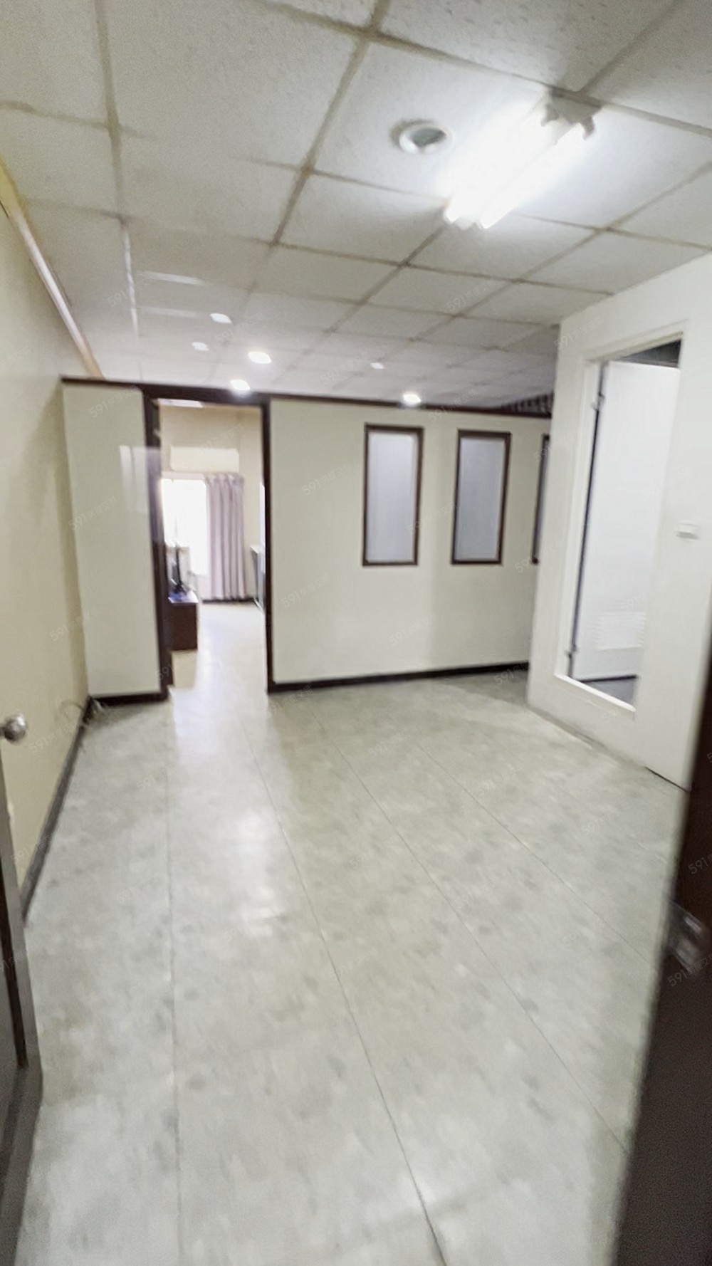 中西區東門圓環旁優質套房 - Image 1