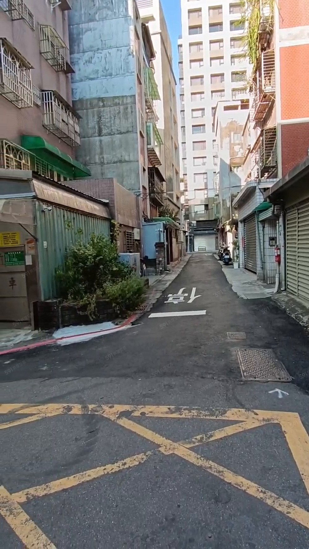 古亭捷運美妝電梯3房/捷運6分/屋況良好 - Image 1
