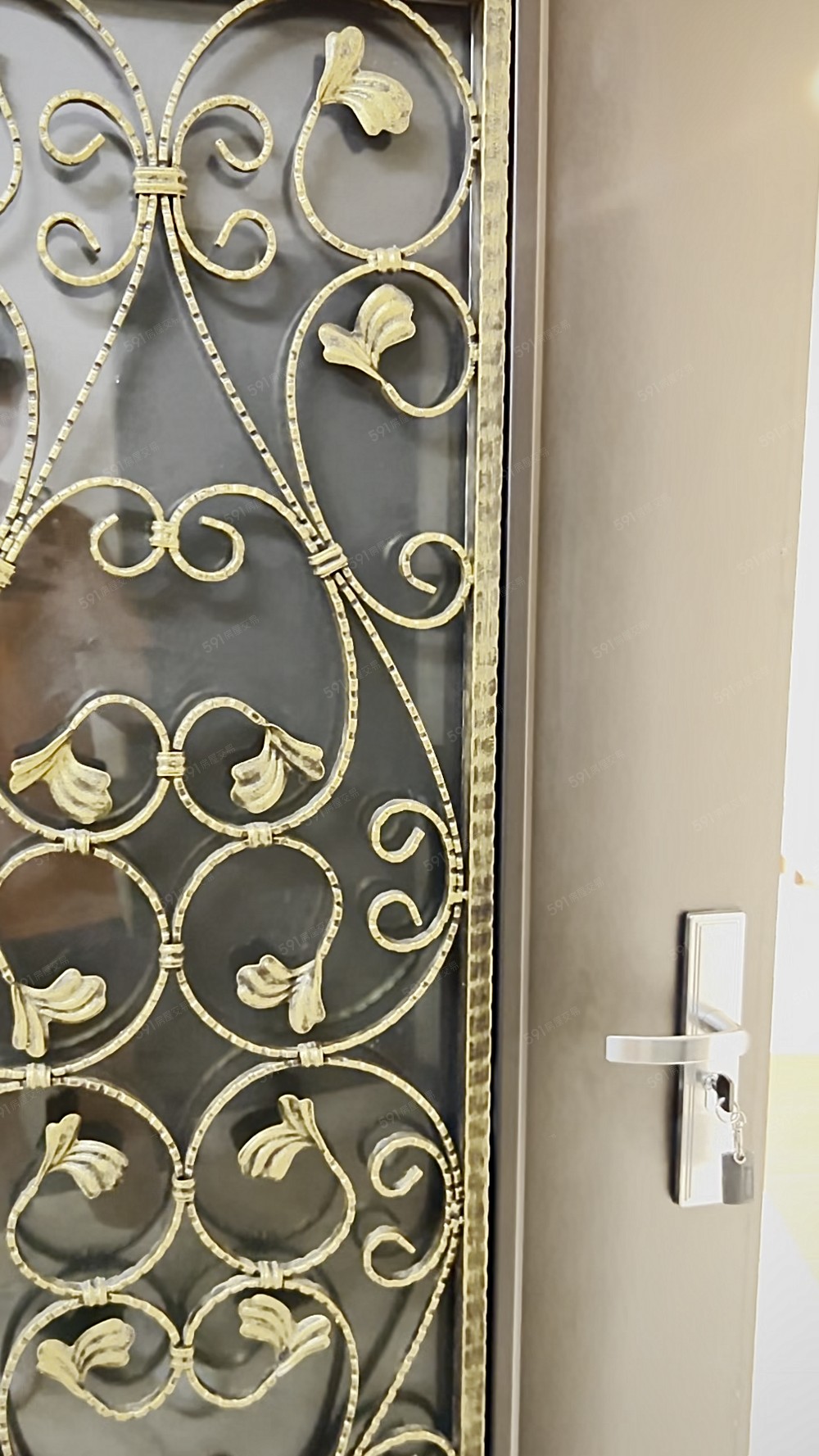 沙鹿商圈稀有公寓住宅，採光極優，機能佳 - Image 1