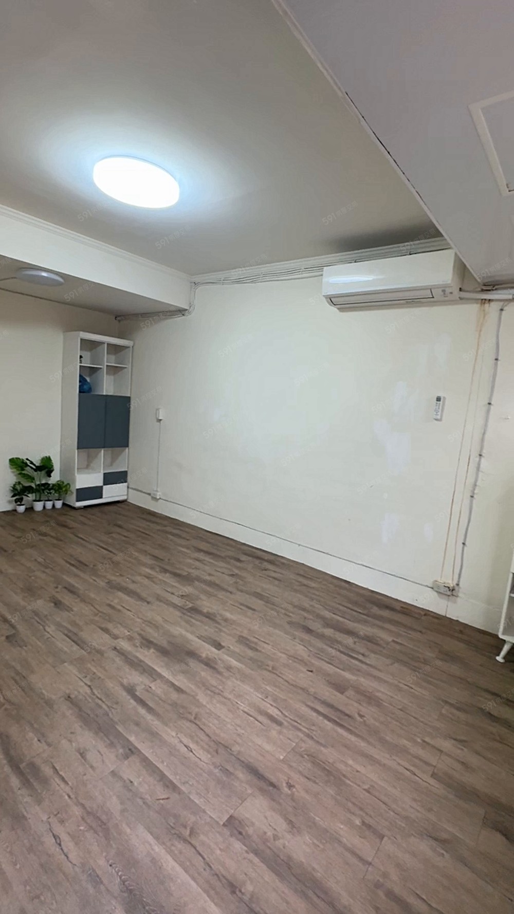 近中和高中大房間大客廳交通超便利免仲.可乖竉.大金變頻冷氣 - Image 1