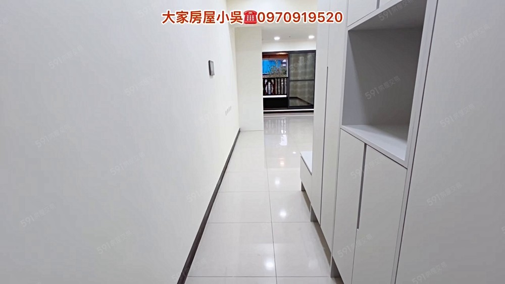 可租補🔥小吳招租世界花園大露台2房車🔥B1平面車 - Image 1