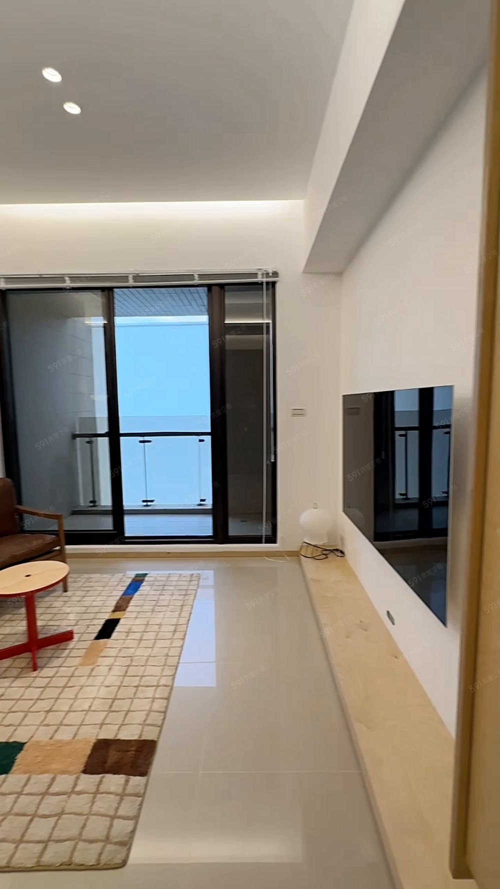 近台元/大遠百/電梯兩房只要29000/汽機車位/警衛管理 - 591租屋網 - Image 1