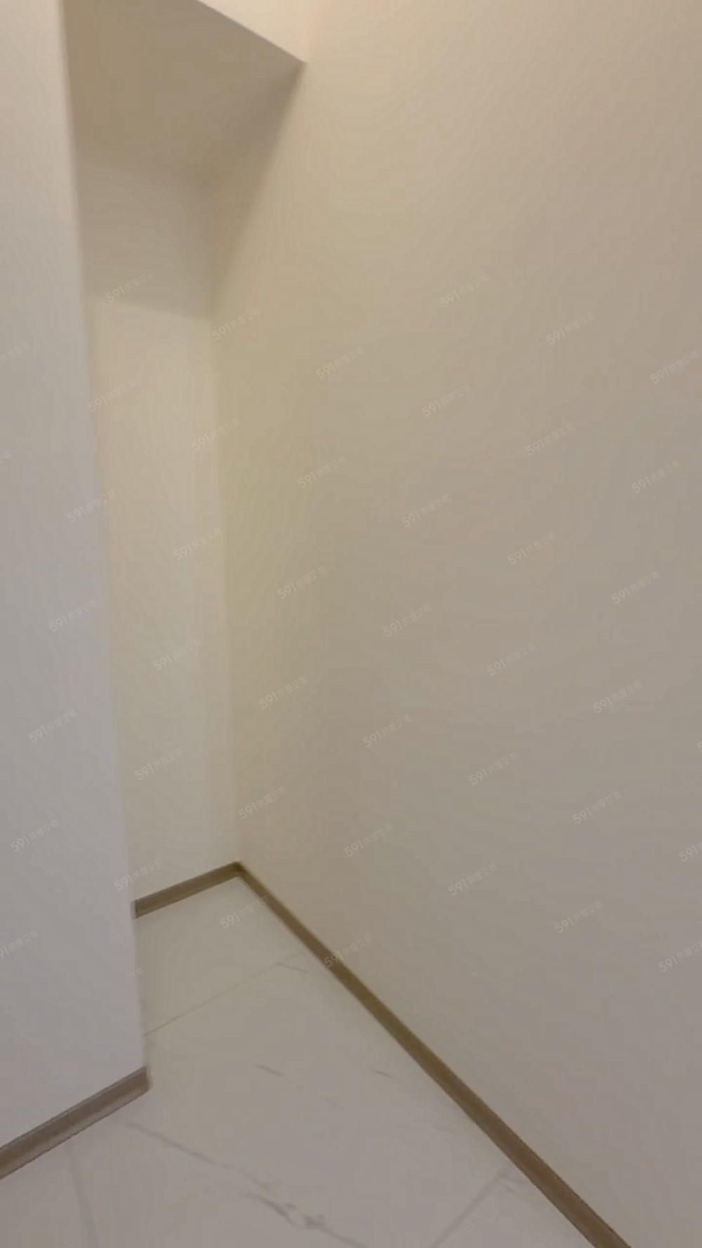 迴龍🚝首批入住⚡️租補入籍❤️傢電可談/新交屋🏘️ - Image 1