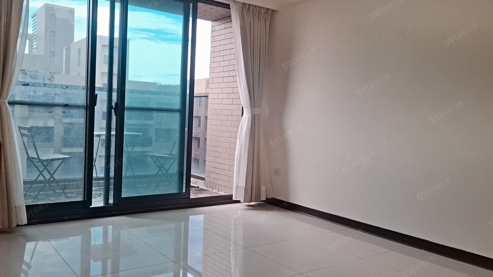 高鐵特區-富都灣-大3房(室內)26坪+坡道平車