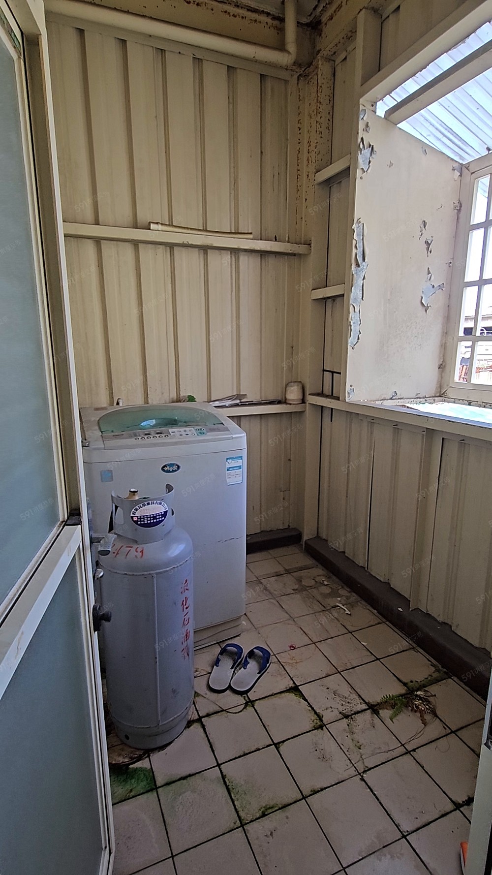 住家，個人工作室，倉庫，近秀泰影城 - Image 1