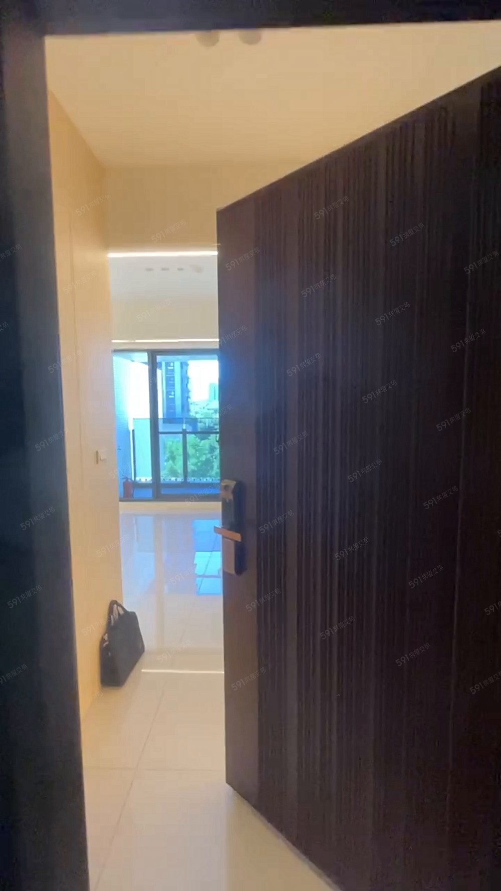 洽洽好租🏡中路市府全新社區可貓3+1房車 - Image 1