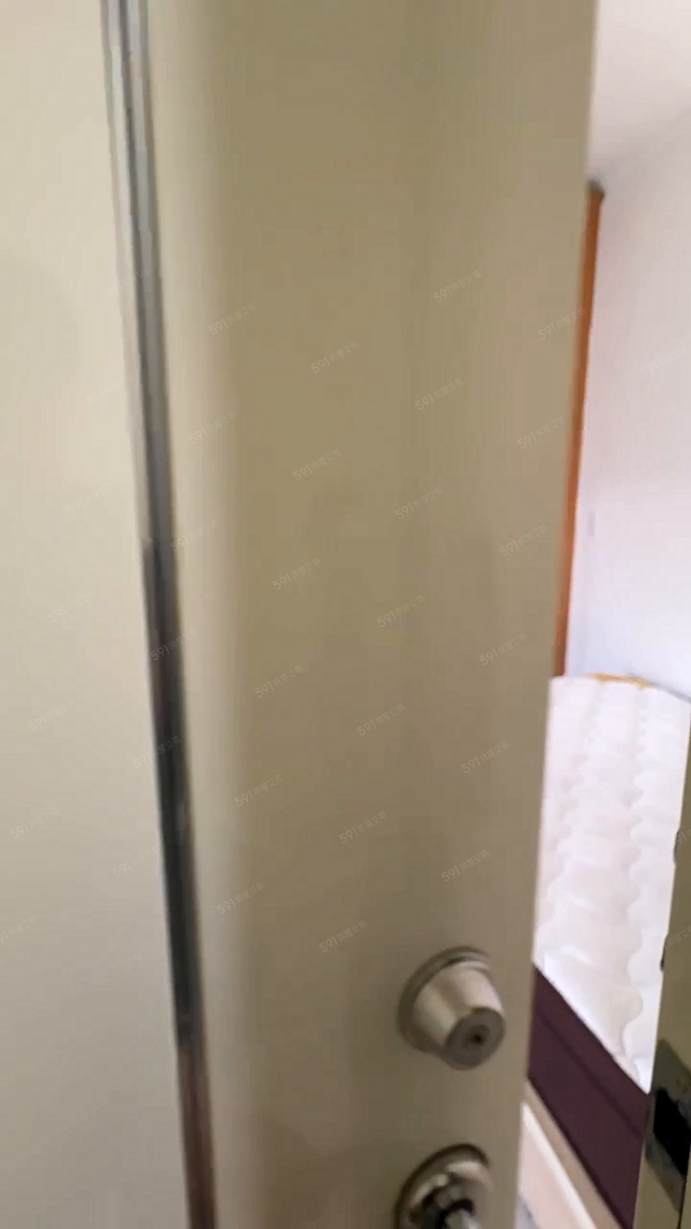 景安站🚇獨洗曬😎採光通風☀️空間大👍包網路第四台🛜 - Image 1