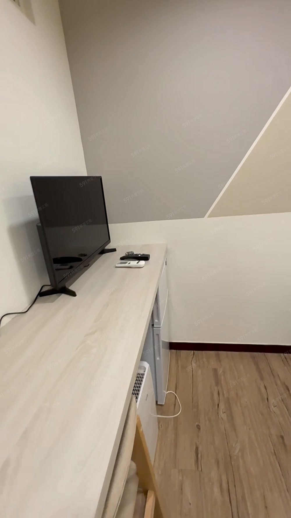 南勢角/可租補報稅/免爬高裝潢新家具齊全/包水網路/機能強 - Image 1