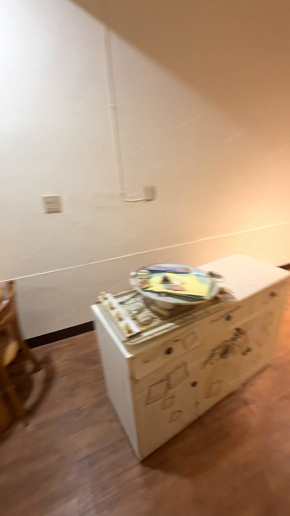 龍山寺⚡️可租補/獨立門戶/傢俱齊全/空間大/格局方正/採光 - Image 1