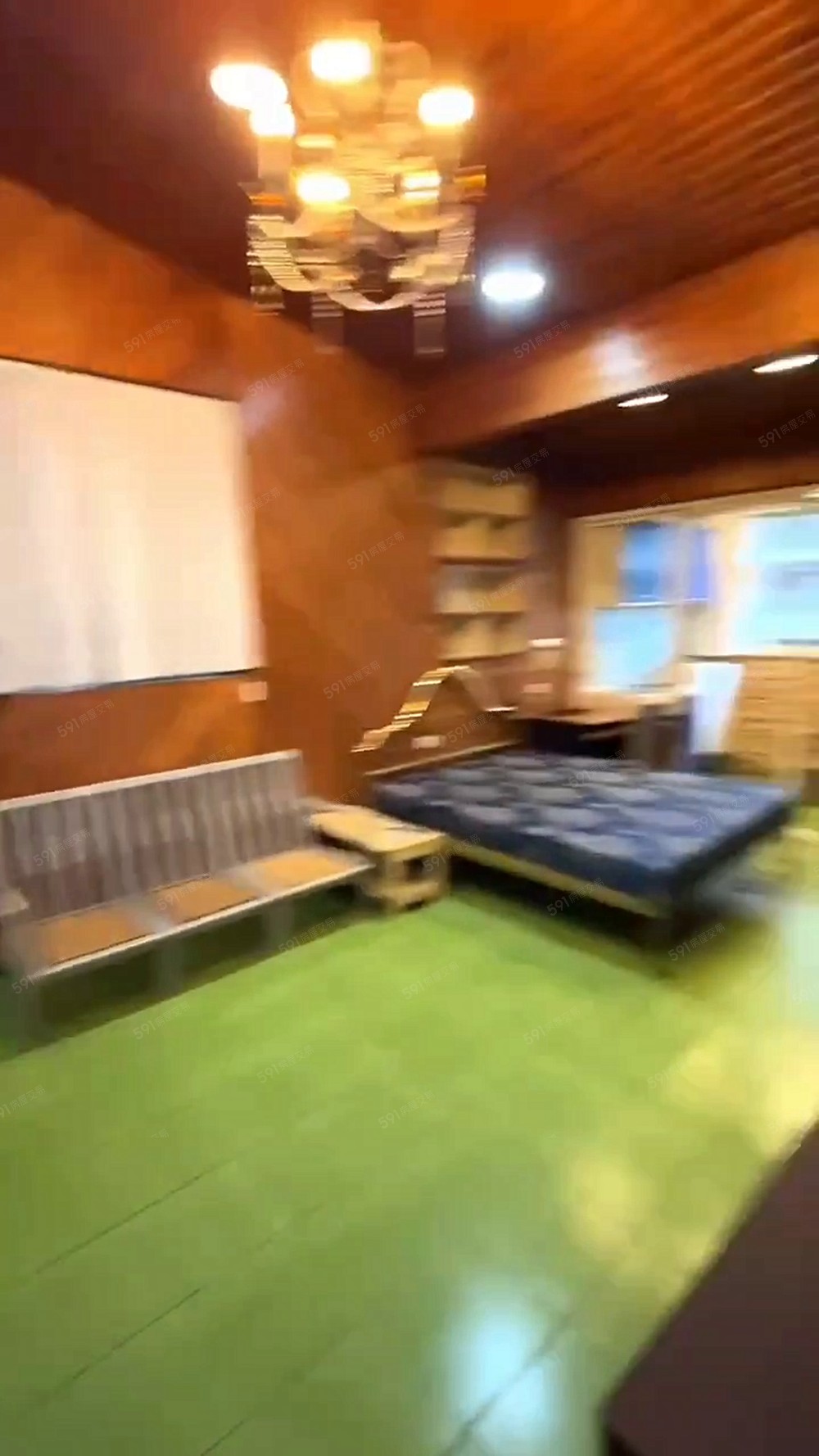 新店總站/格局方正大空間/採光通風獨立陽台/家具齊全可開伙 - Image 1