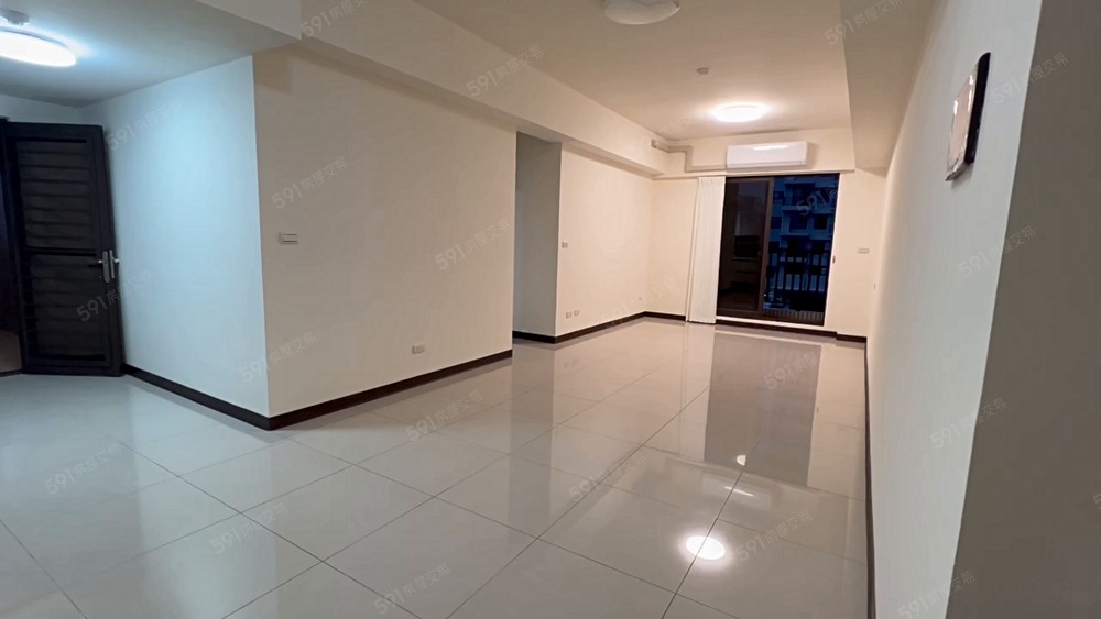 "捲捲媽咪"八擴-福爾摩沙~大三房車,前後陽台 - Image 1