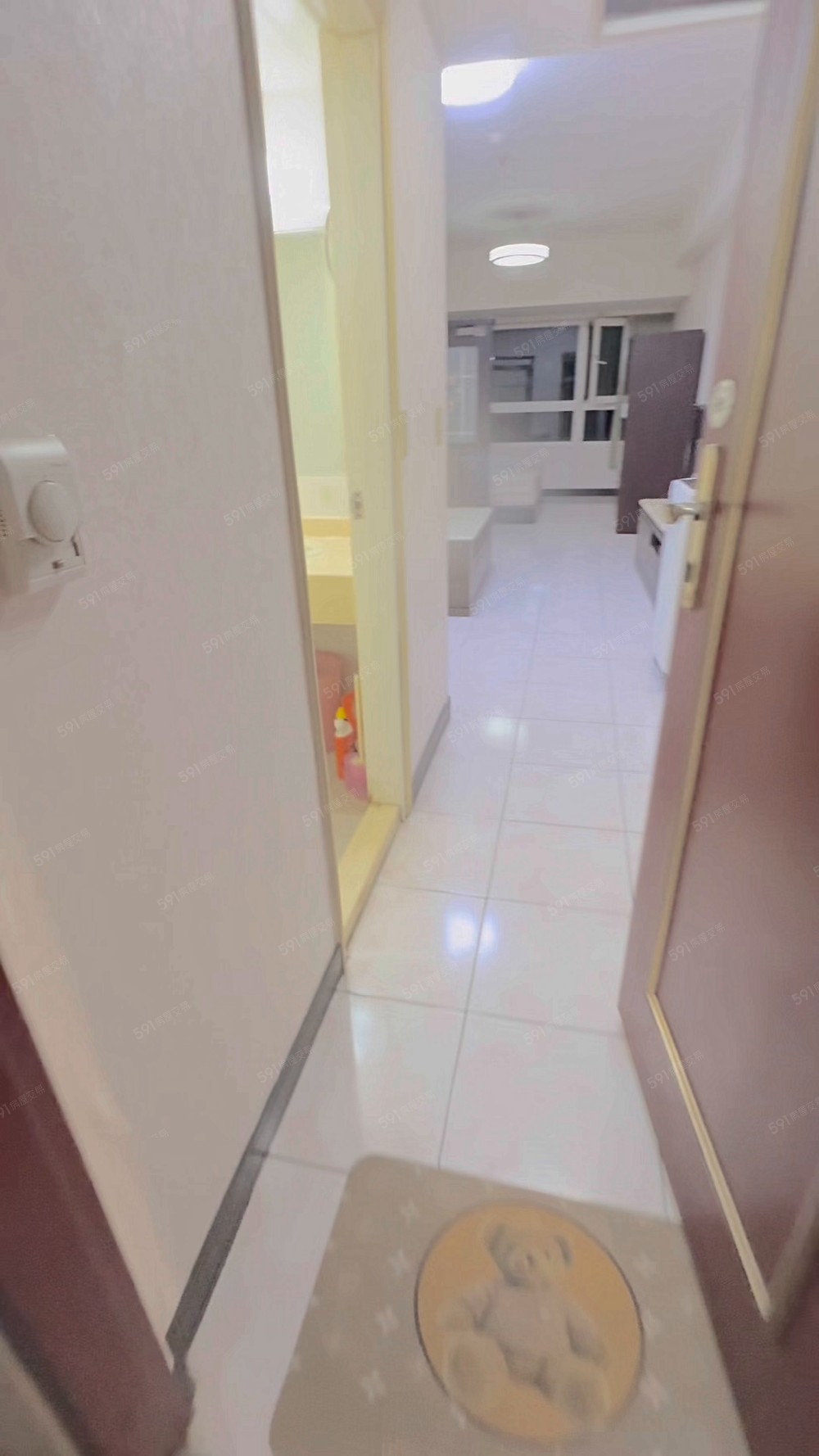 社宅可租補免仲介費捷運景平站中和大潤發電梯套房 - Image 1