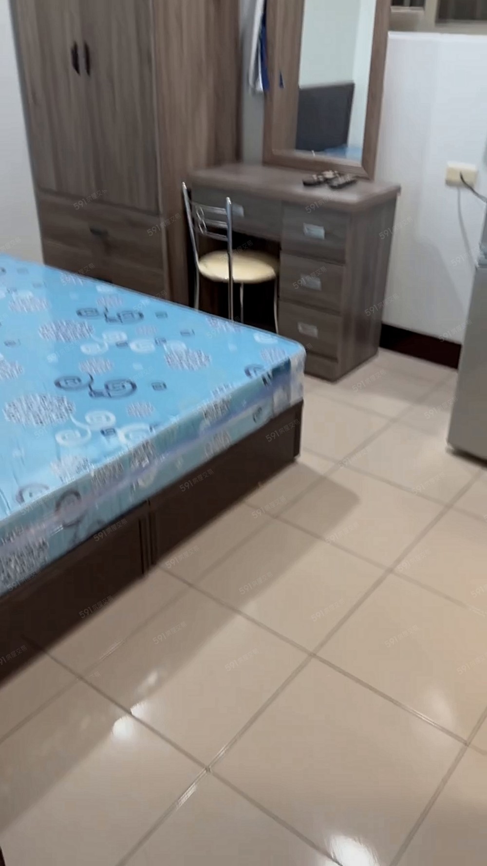 全新配備套房近捷運,及搬及住超便利 - Image 1