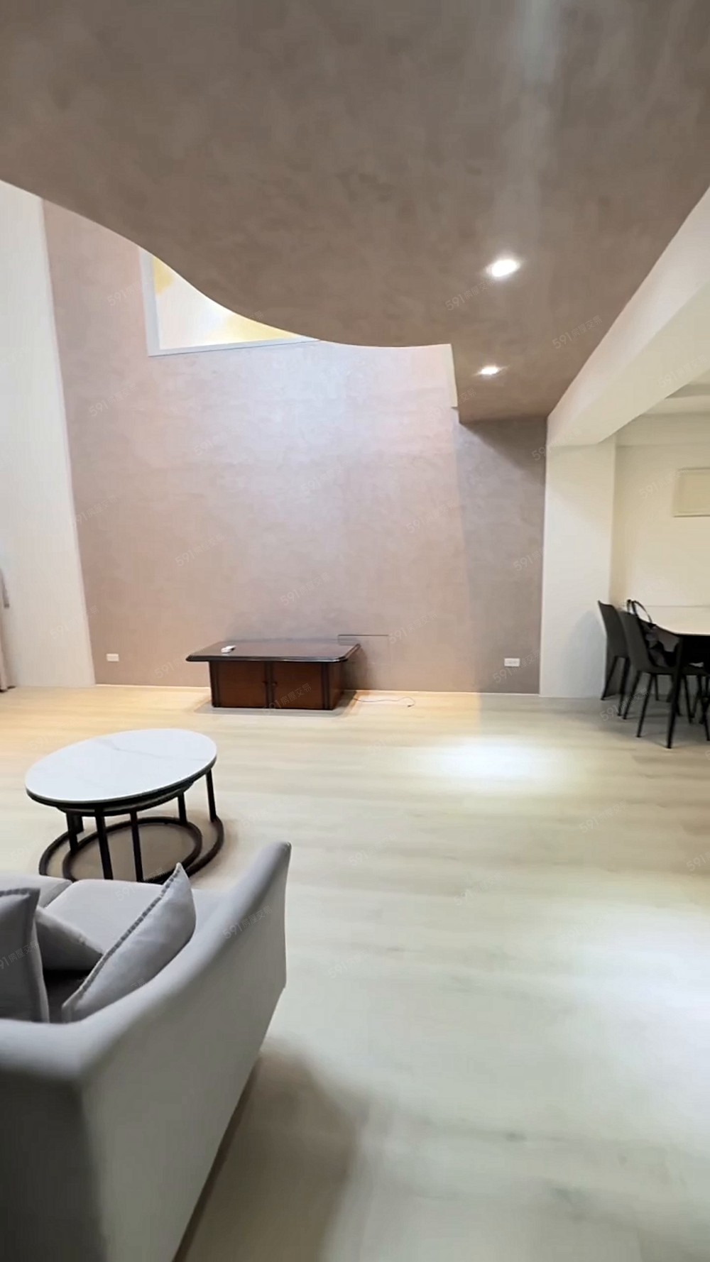 小咪精選✨挑高超美電梯三房樓中樓🌟可貓可租補 - Image 1