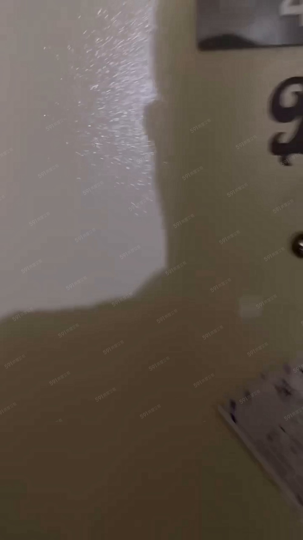 套房出租|近大遠百城隍廟南清大獨洗獨曬瓦斯熱水器採光通風佳 - Image 1