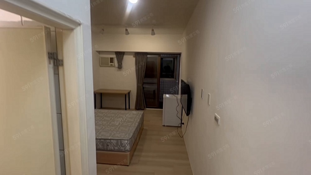 獨洗曬獨立套房✨免仲✨台水台電✨可租補 - Image 1