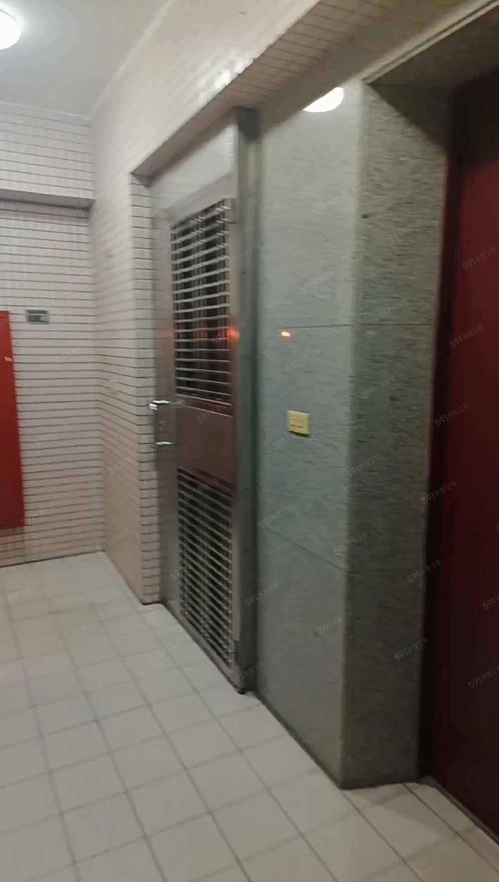 成功國小旁長安街電梯華廈溫馨3+1房(和式),有機車位 - Image 1