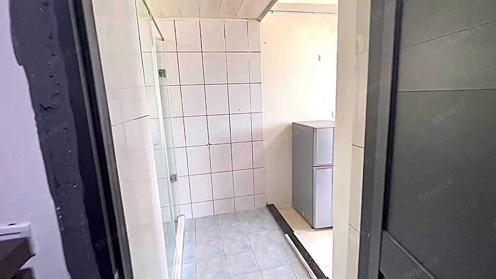 東海可租補養寵戶籍電梯陽台大一房地址:龍井區遊園北路🌟 - Image 1