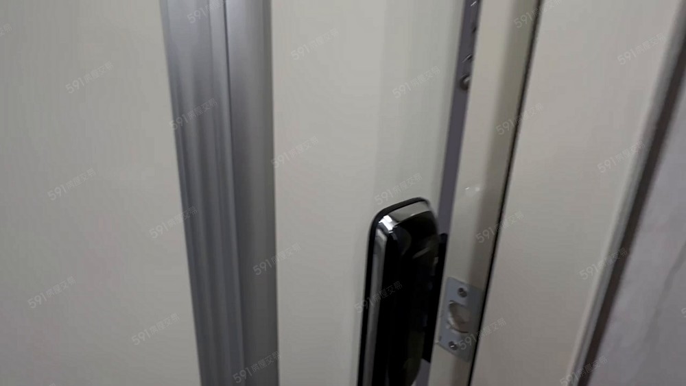 🌟西區電梯套房🏢陽台獨洗可租補🛵勤美3分鐘就到 - Image 1