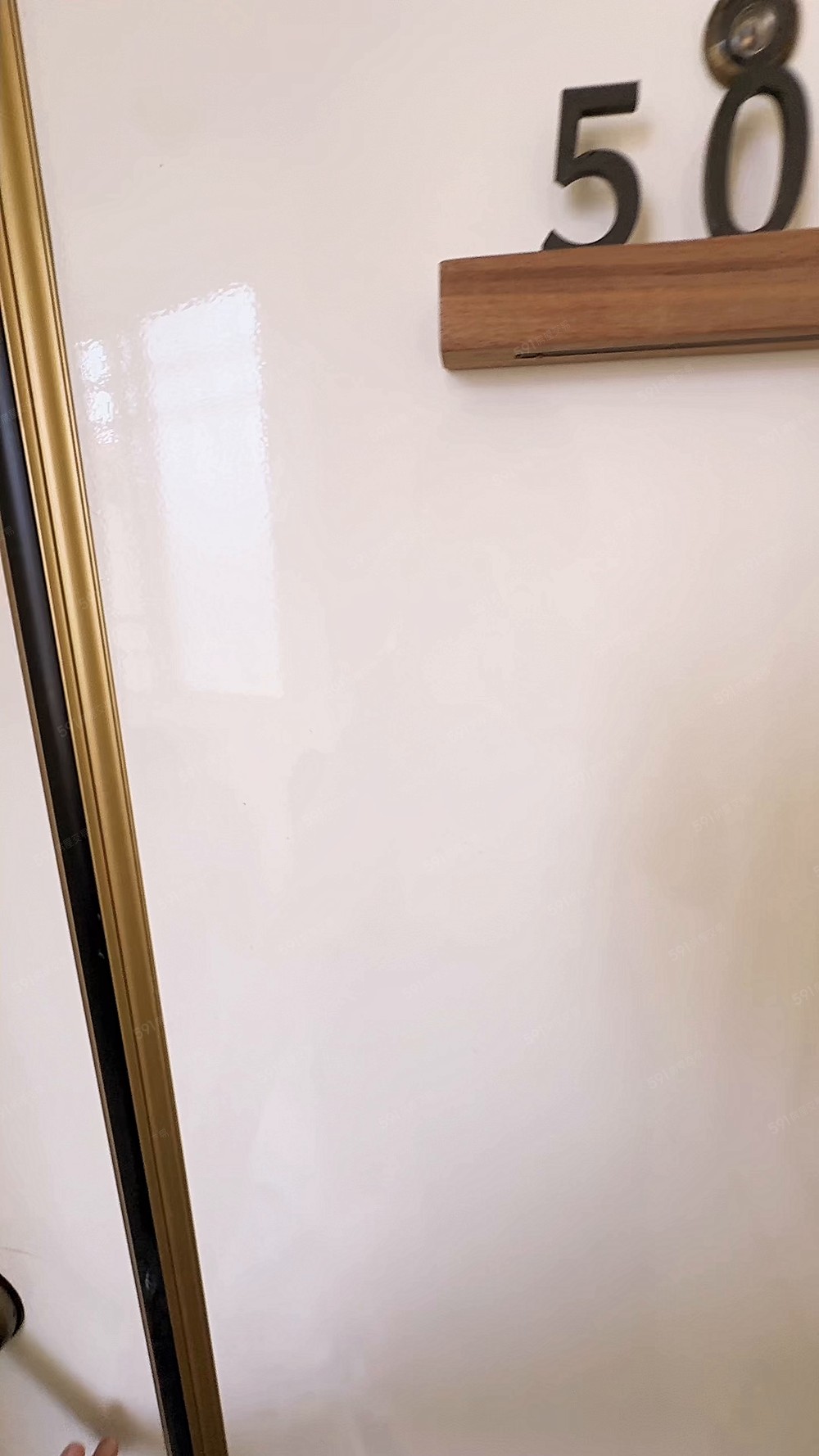 板橋捷運生活圈|溫馨奶油套房|免仲介費 - Image 1