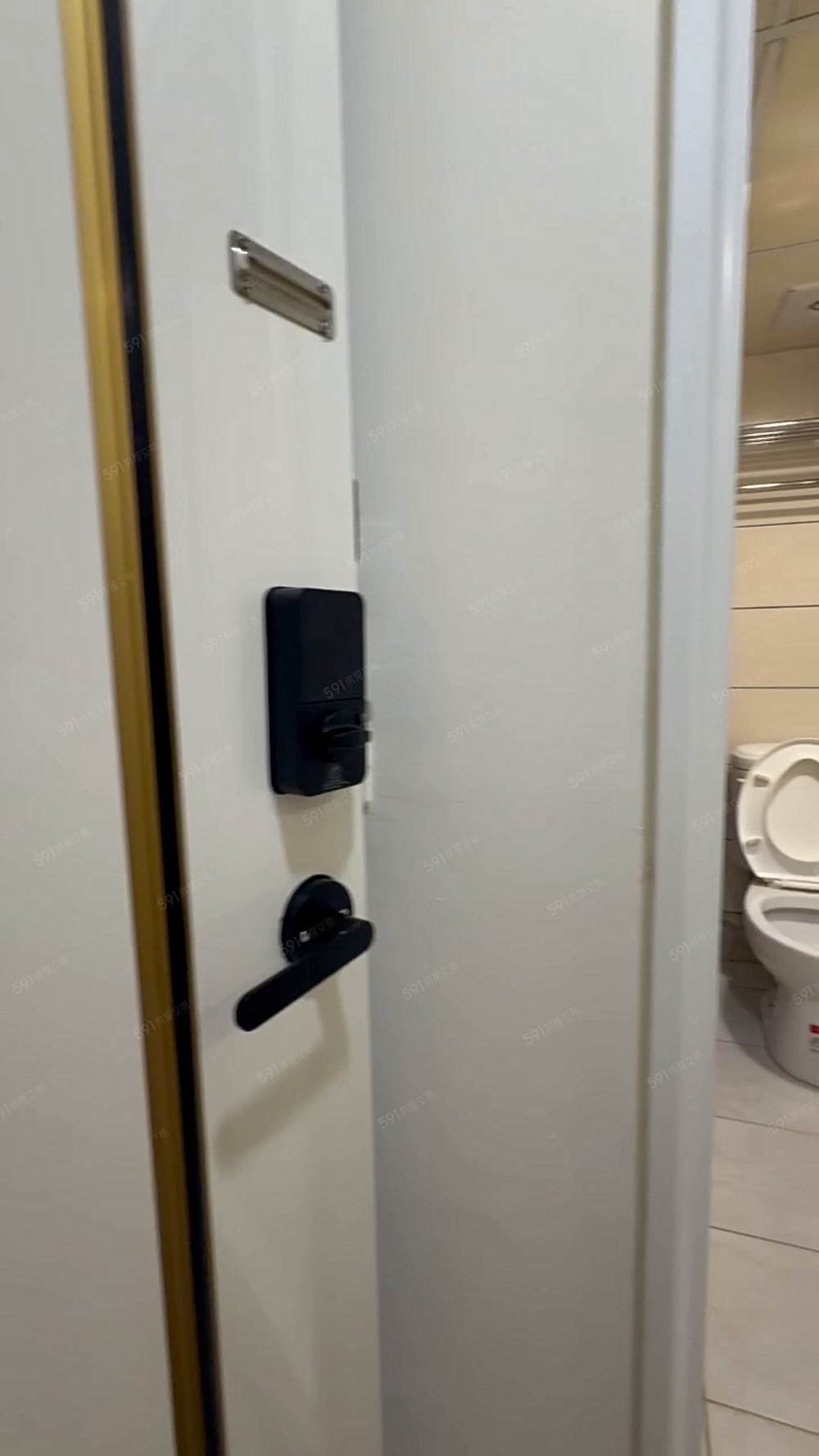 台北橋🚄職業友善✅包水網🛜垃圾代收🗑️掀床收納對外窗 - Image 1